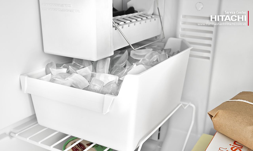 Lợi ích của chức năng làm đá tự động Ice Maker ở tủ lạnh Hitachi